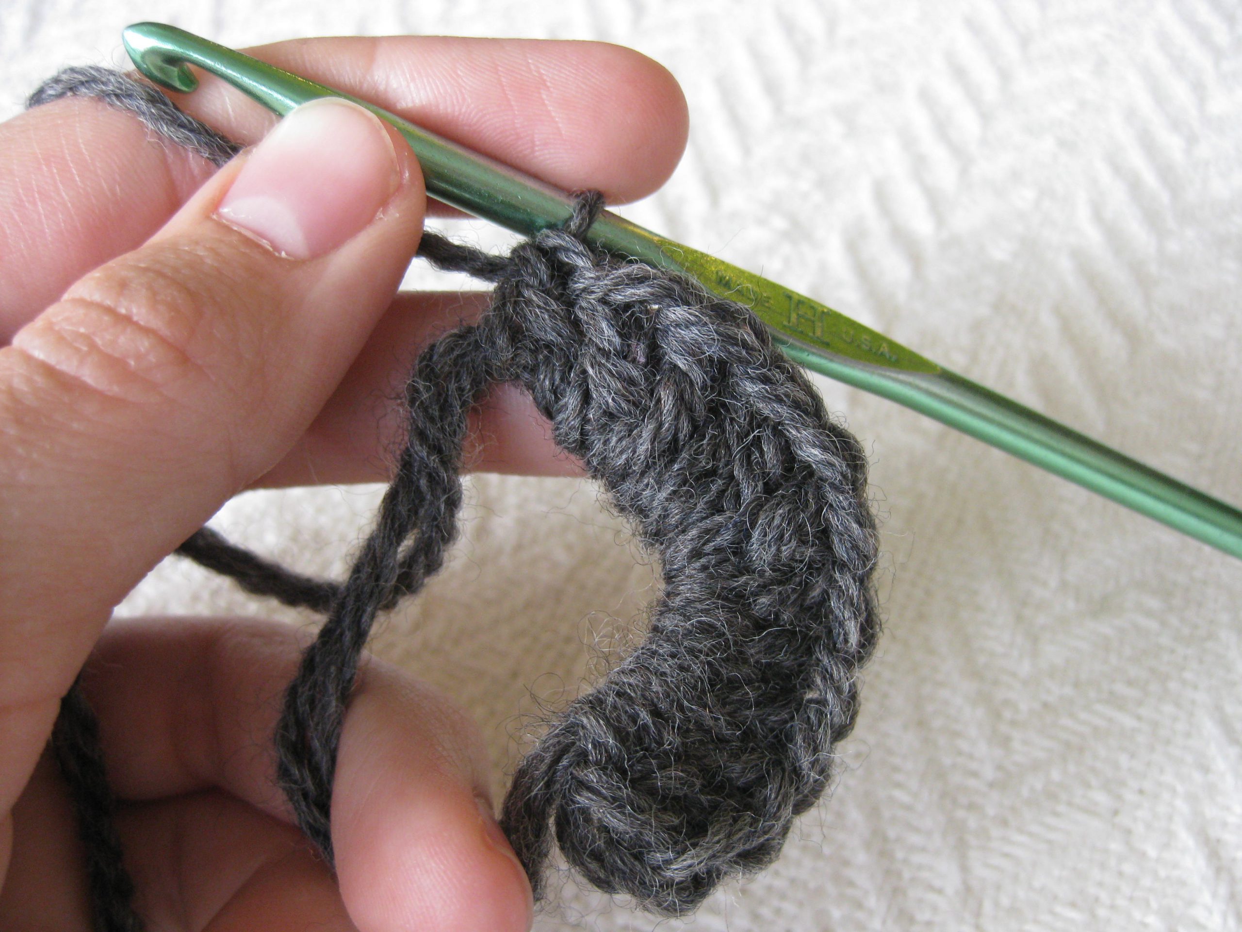 Magic Circle Double Loop Kickin Crochet